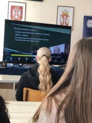b.jpg